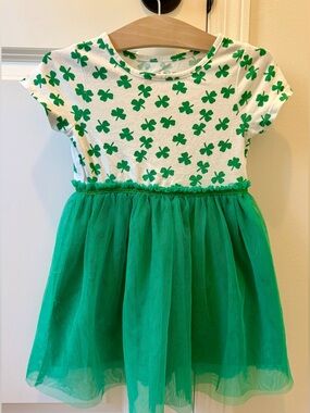 Cat and Jack 3T Green Shamrock Tulle Dress